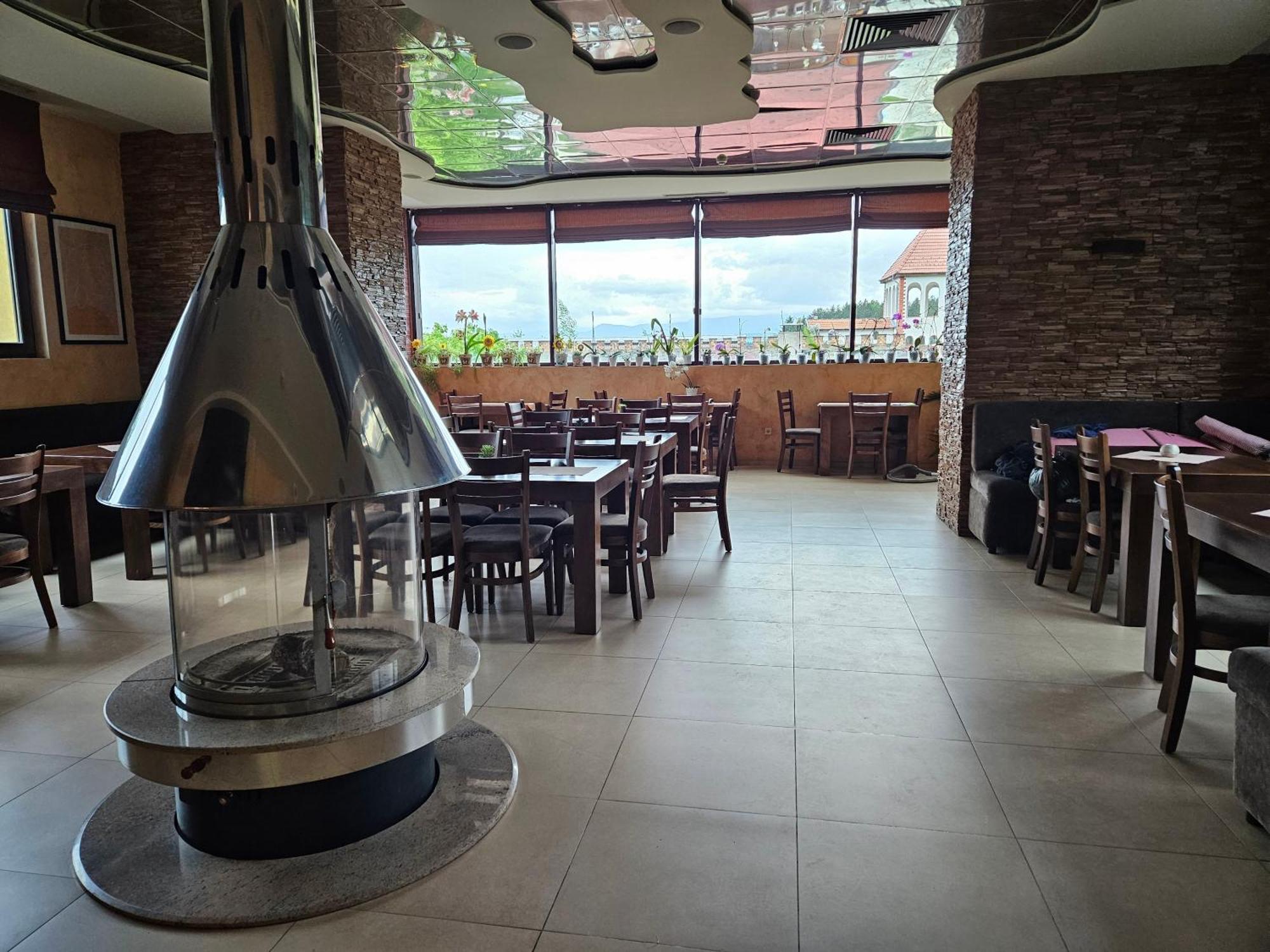 Family Hotel Komhotel بيركوفيتسا المظهر الخارجي الصورة